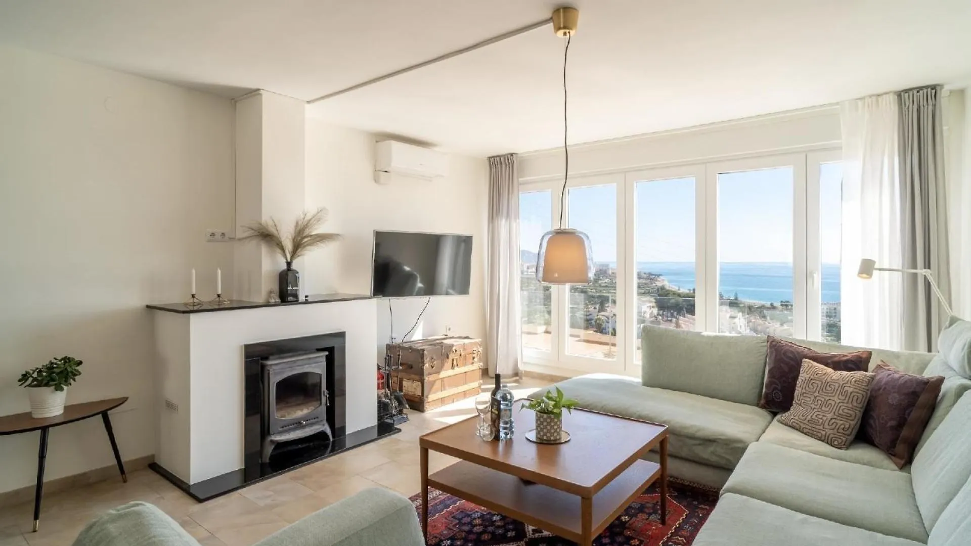 Ferienhaus Fuer 6 Personen Ca 150 Qm In Nerja, Andalusien Costa Del Sol Holiday home Nerja
